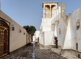 Picture-of-houses-Bandar-Kong